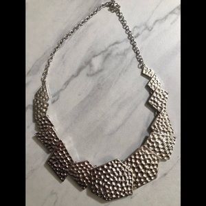 Silver geometric textured necklace